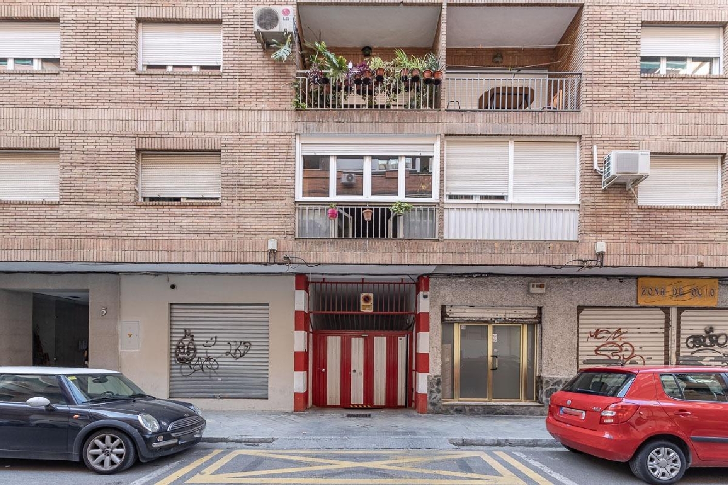  till salu parkering Barrio De Granada Alacantí 6