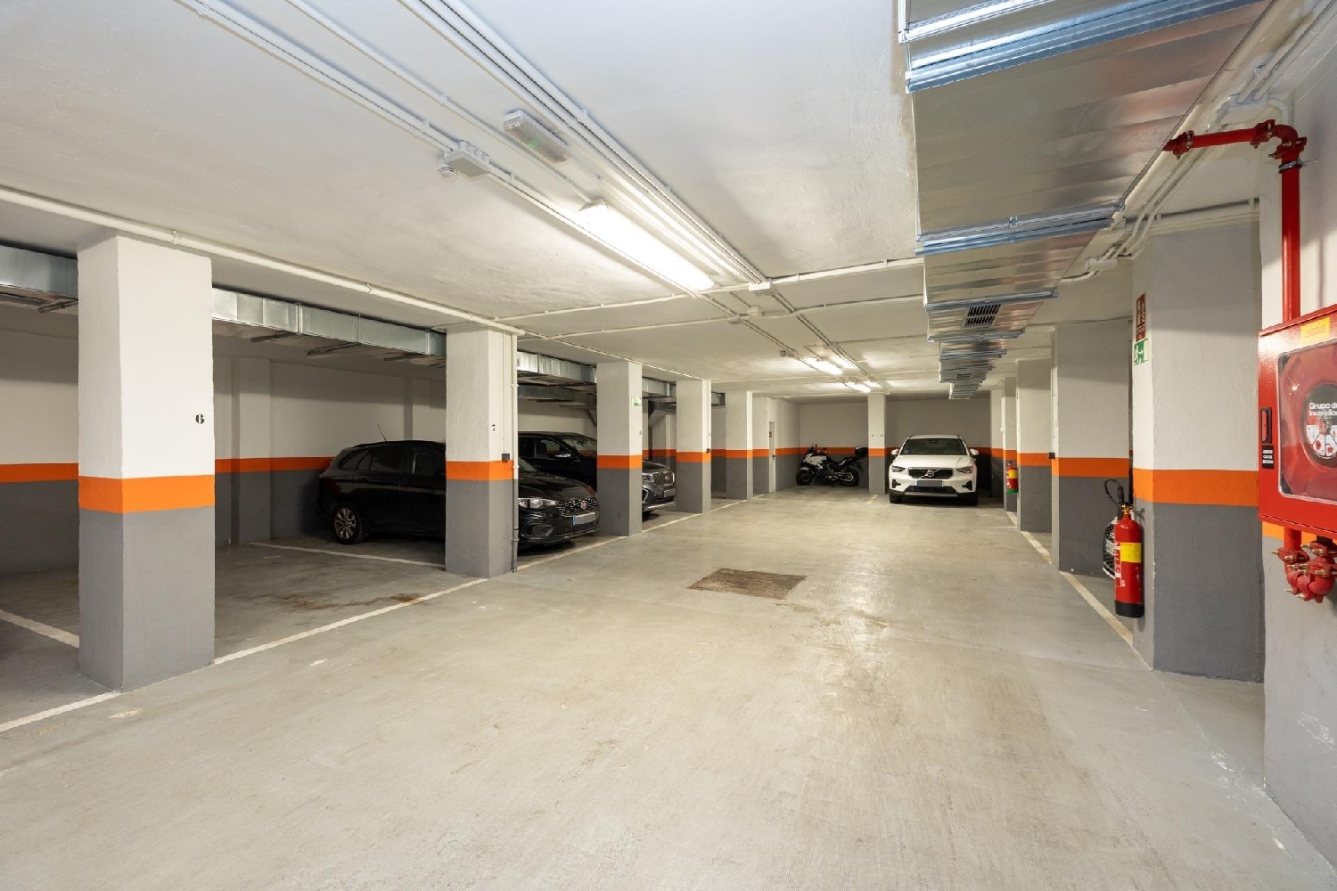  te koop parkeerplaats Barrio De Granada Alacantí 4