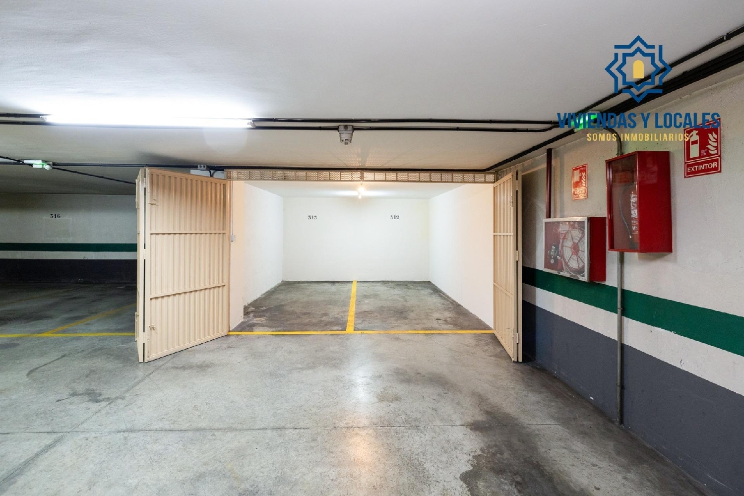 for sale parking space Barrio De Granada Alacantí 3