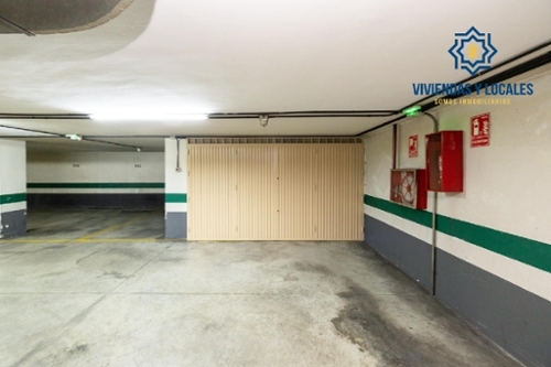 Barrio De Granada Alacantí parking space foto 6294299