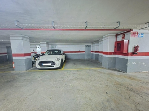 Mislata Horta Oest parkeerplaats foto 6304111