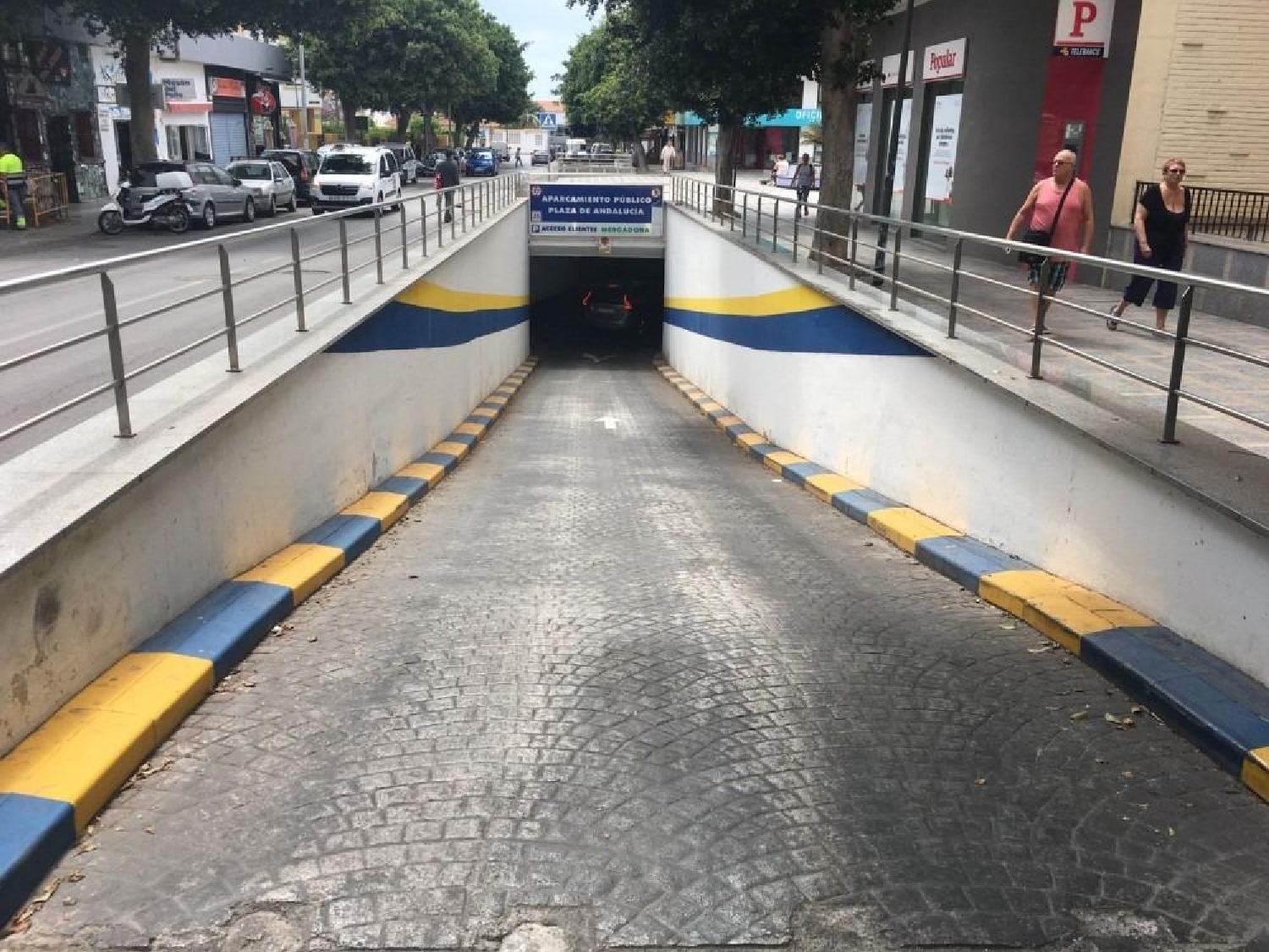  till salu parkering Torremolinos Costa Del Sol Occidental 2