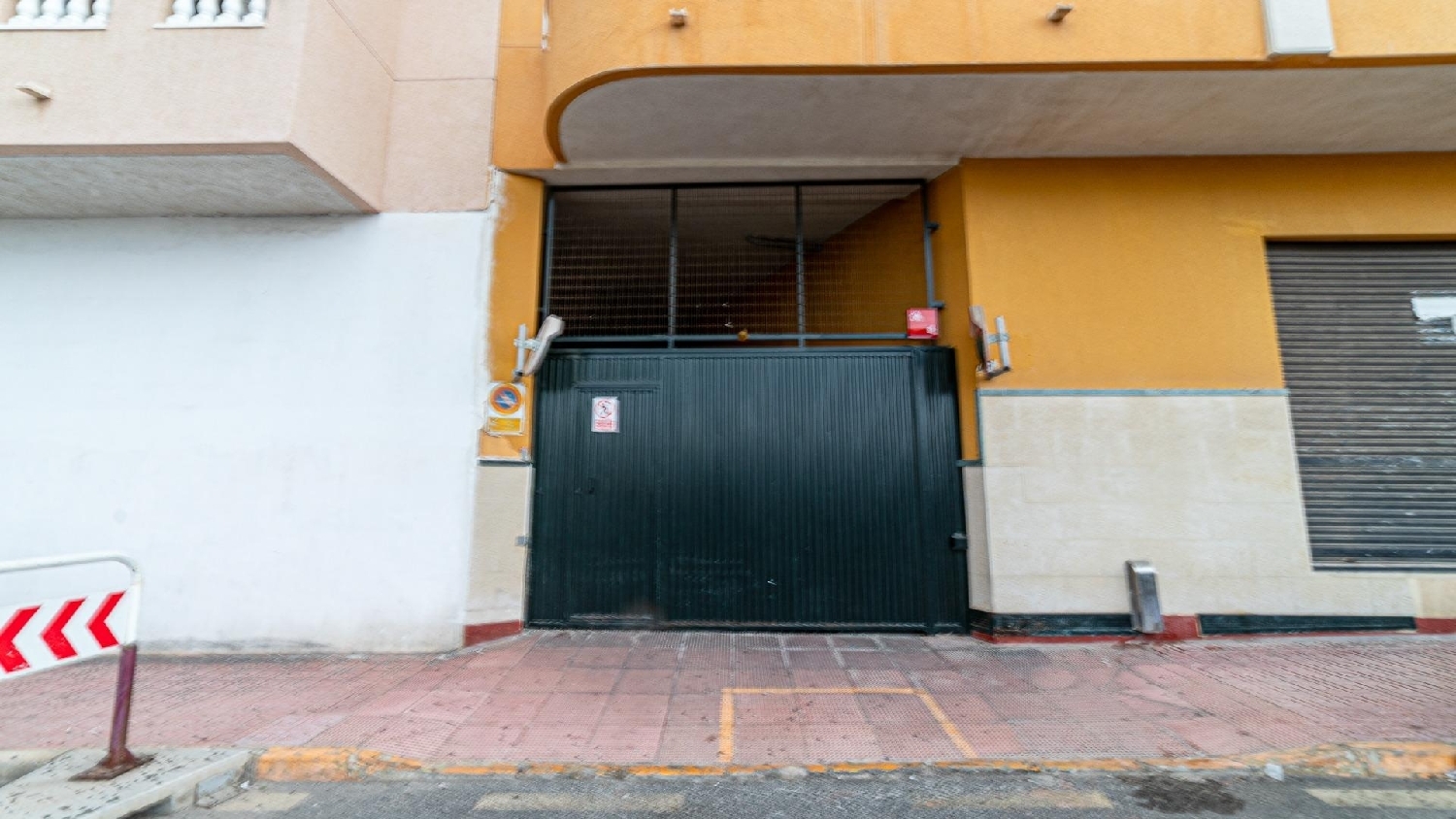 en venta parking Torrevieja Baix Segura 3