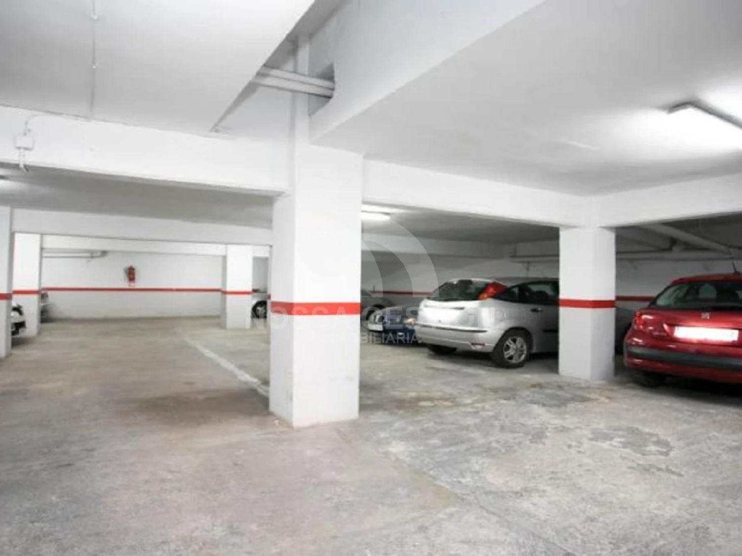  till salu parkering Valencia De Las Torres Campiña Sur 1