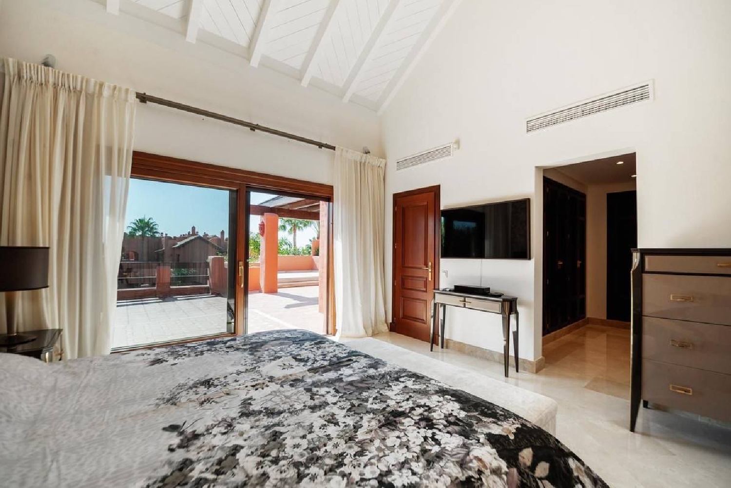  te koop penthouse Estepona Costa Del Sol Occidental 5