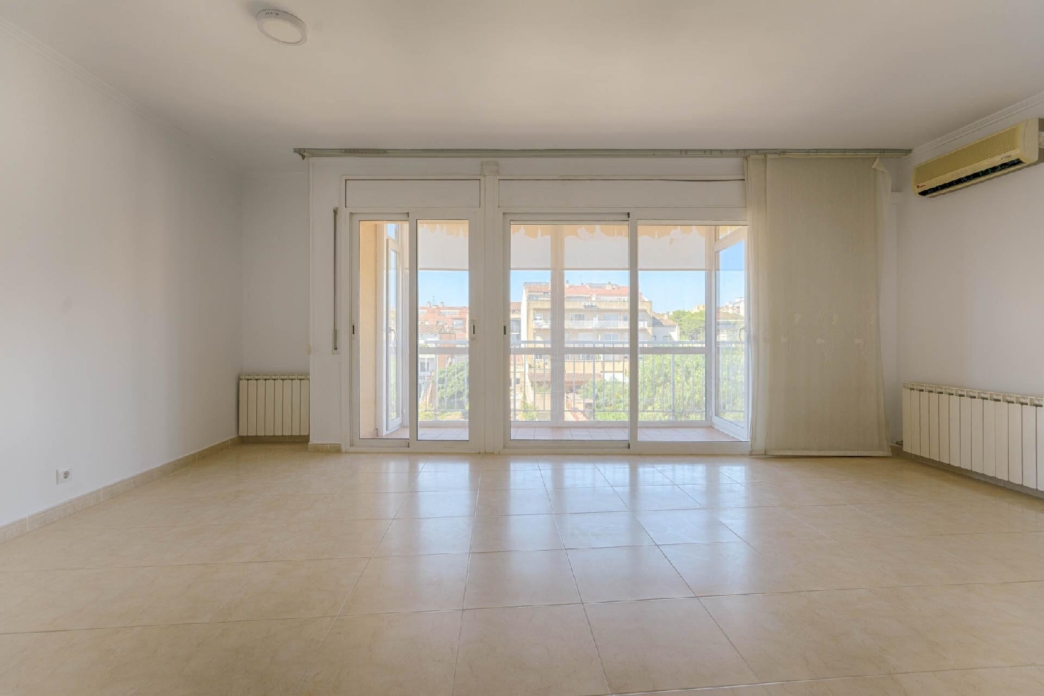for sale penthouse Figueres Alt Empordà 2
