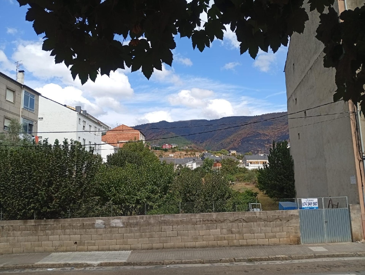  till salu tomt A Rua, A Rúa Arzúa 2
