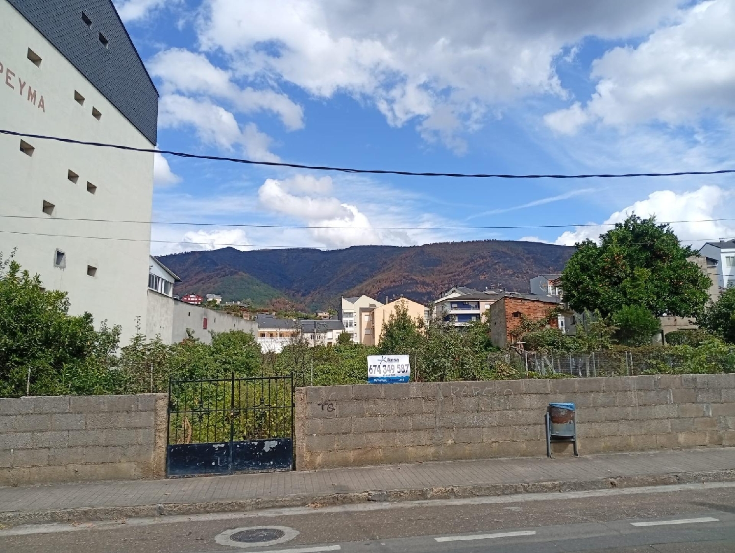  till salu tomt A Rua, A Rúa Arzúa 2
