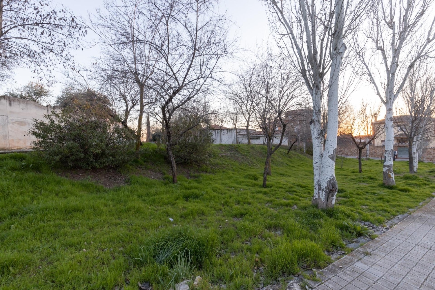 te koop perceel Jun Vega De Granada 8