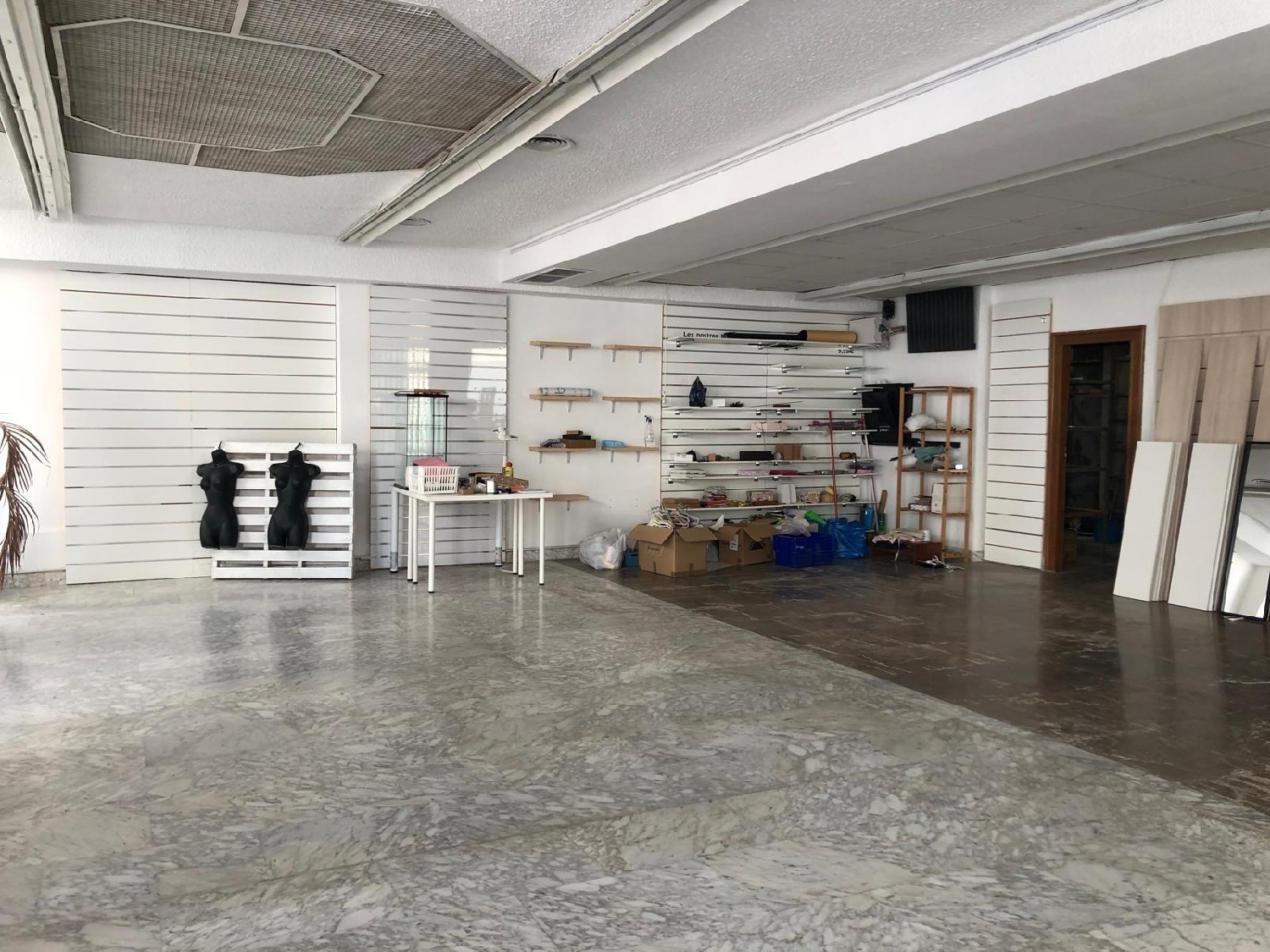  for sale commercial premise Alcanar Montsià 2