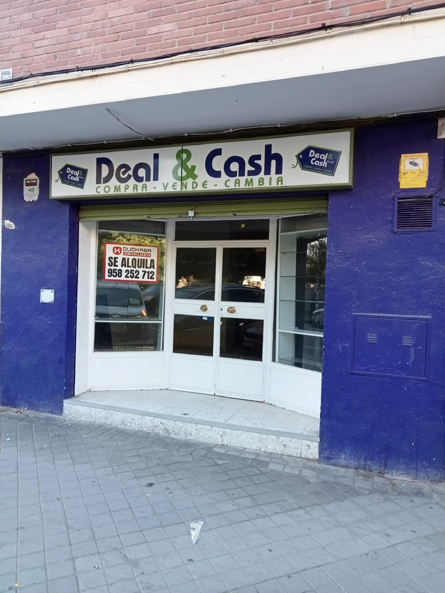  for sale commercial premise Barrio De Granada Alacantí 8