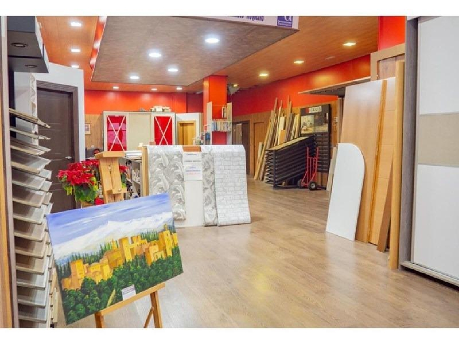  till salu lokal Barrio De Granada Alacantí 4