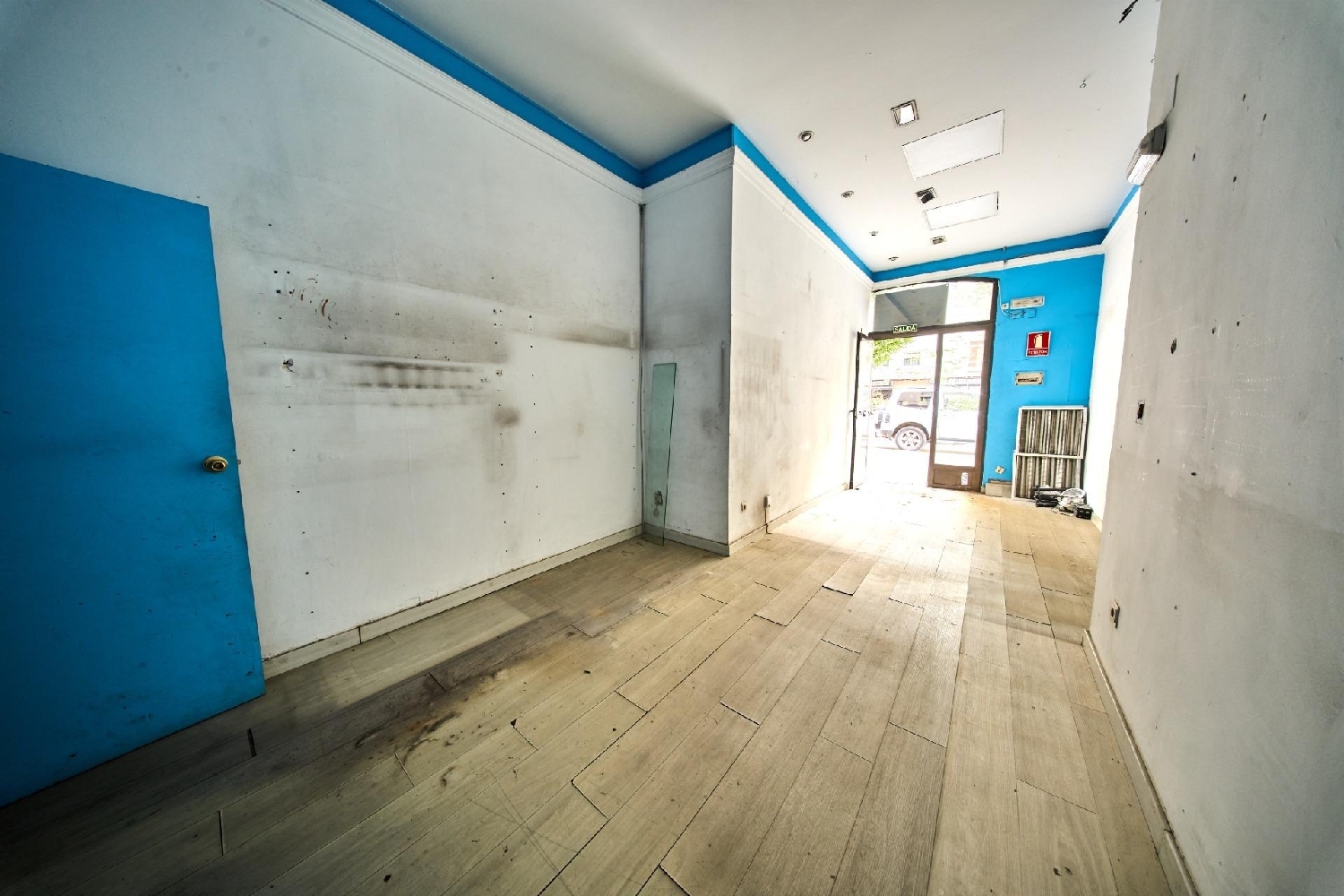  for sale commercial premise Barrio De Granada Alacantí 4