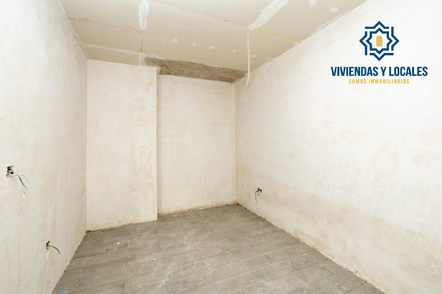  te koop bedrijfsruimte Barrio De Granada Alacantí 8