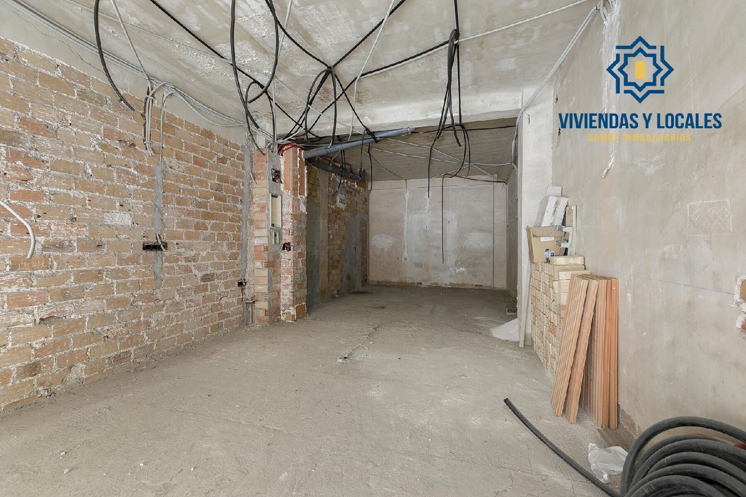  en venta local Barrio De Granada Alacantí 2