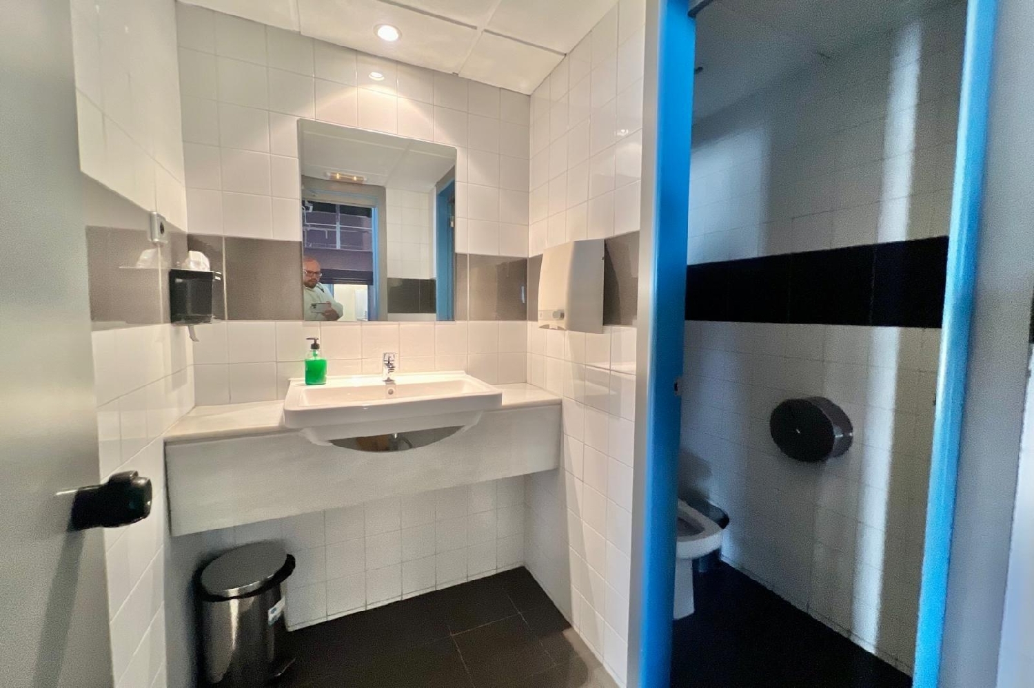  te koop bedrijfsruimte Barrio De Granada Alacantí 8