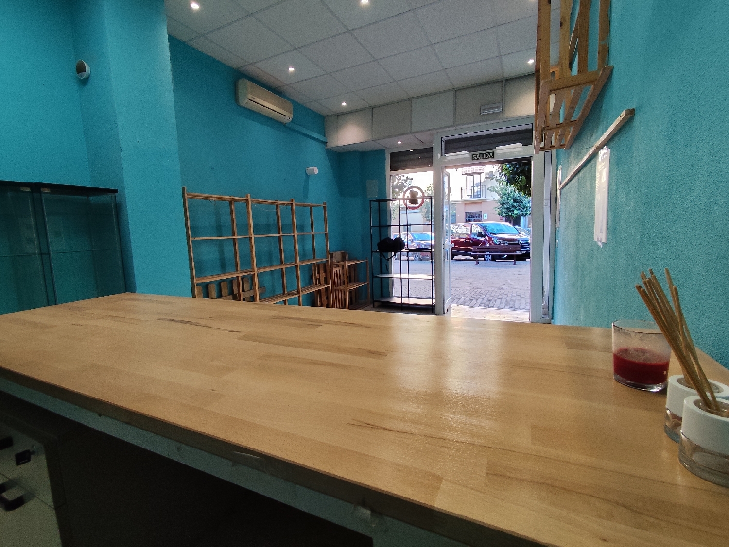  for sale commercial premise Camas Metropolitana De Sevilla 7