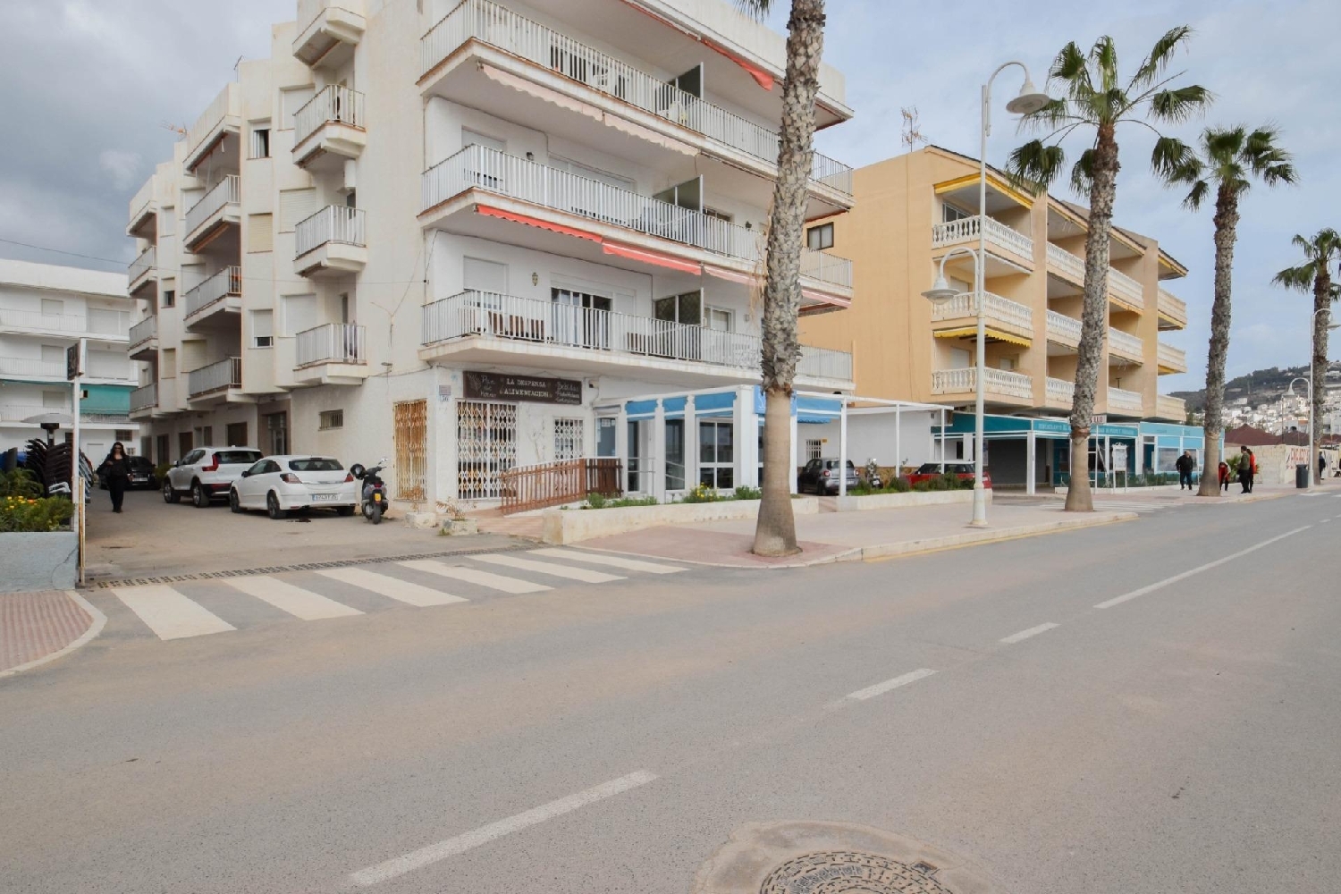  te koop bedrijfsruimte La Herradura Costa Tropical 4