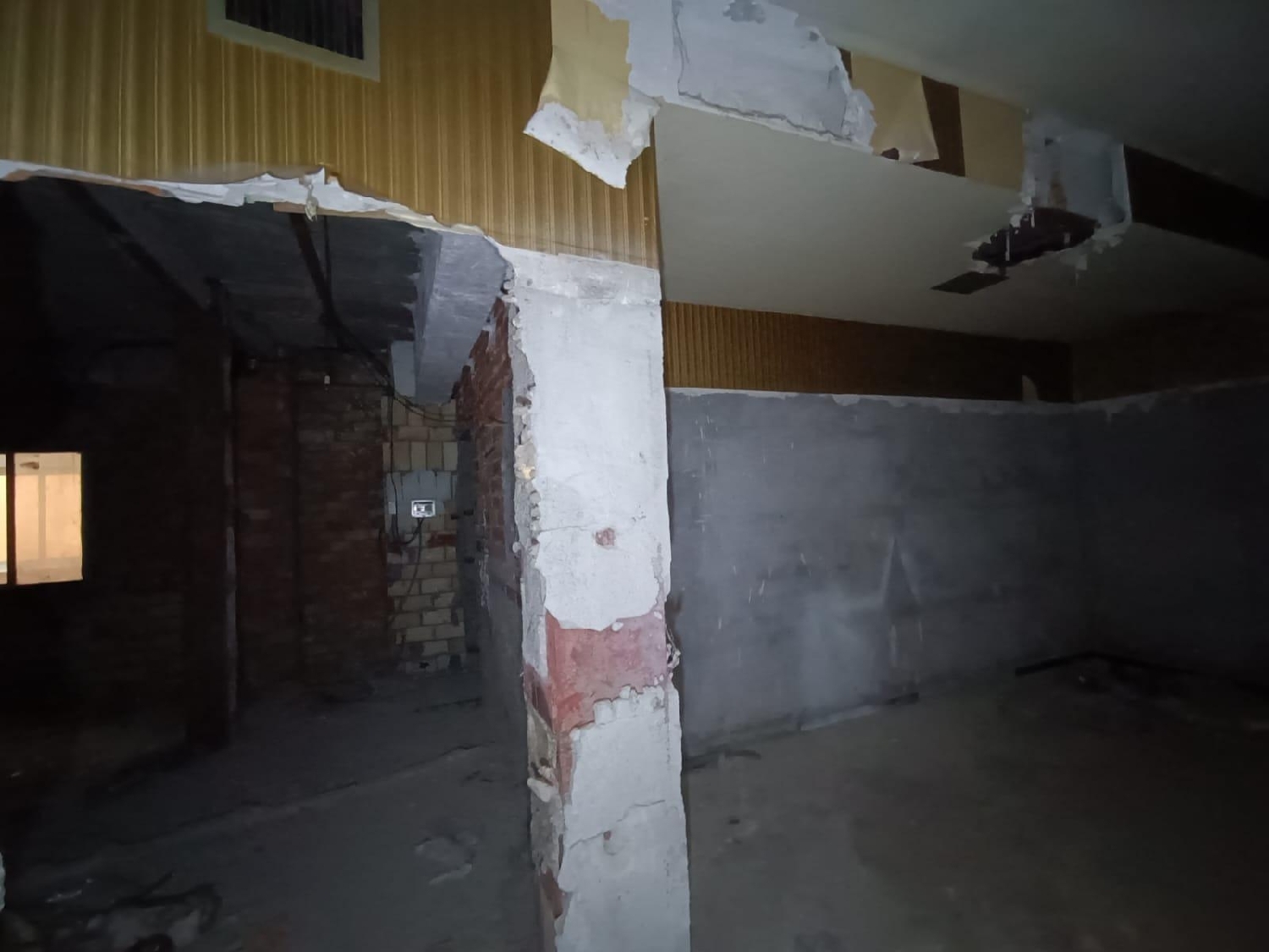  for sale commercial premise Pontevedra Centro Echegaray Pontevedra 7