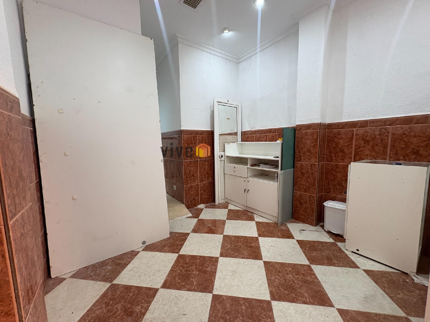 à vendre local commercial San Juan De Aznalfarache Metropolitana De Sevilla 2