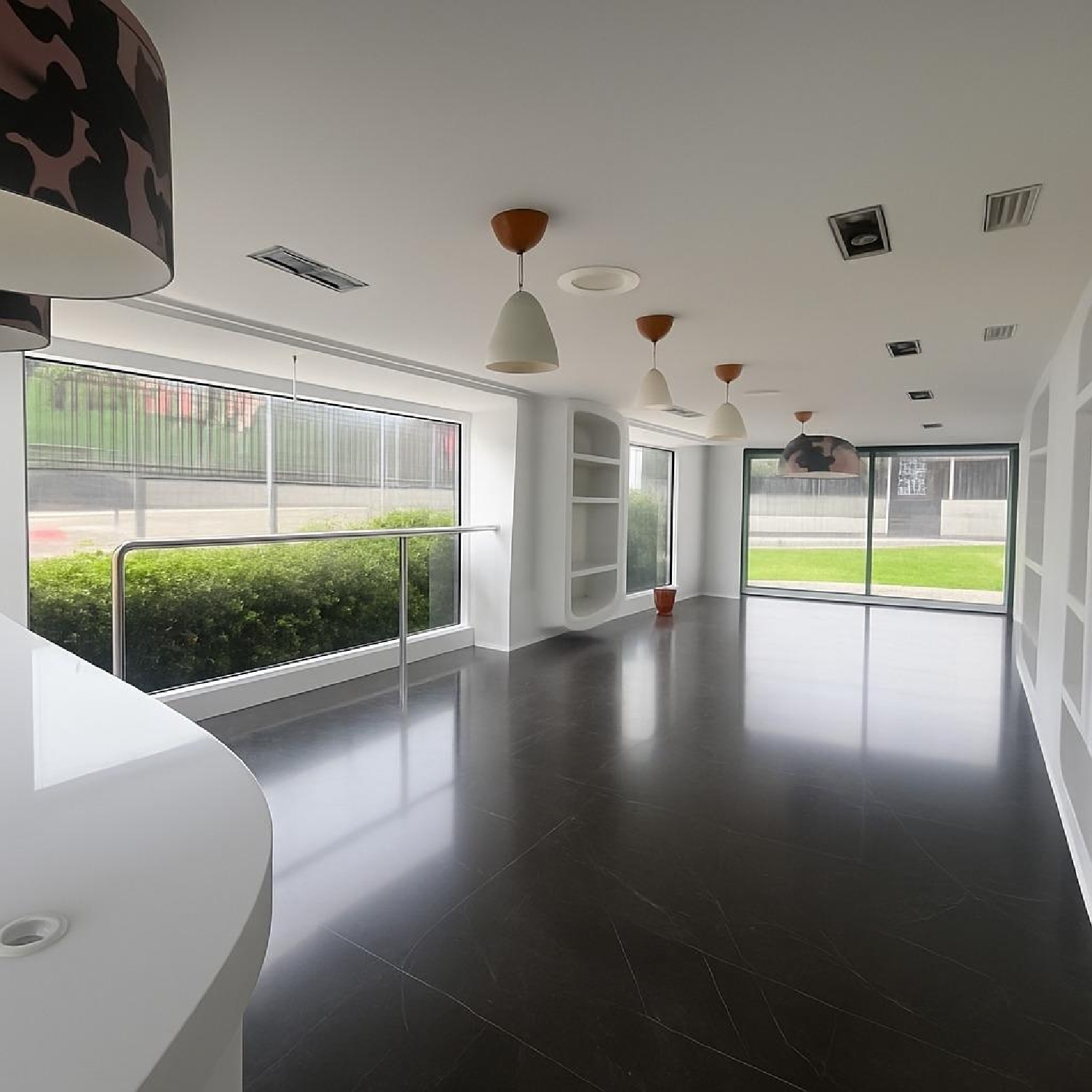  for sale commercial premise Santander Centro 39001 Comarca De Santander 1