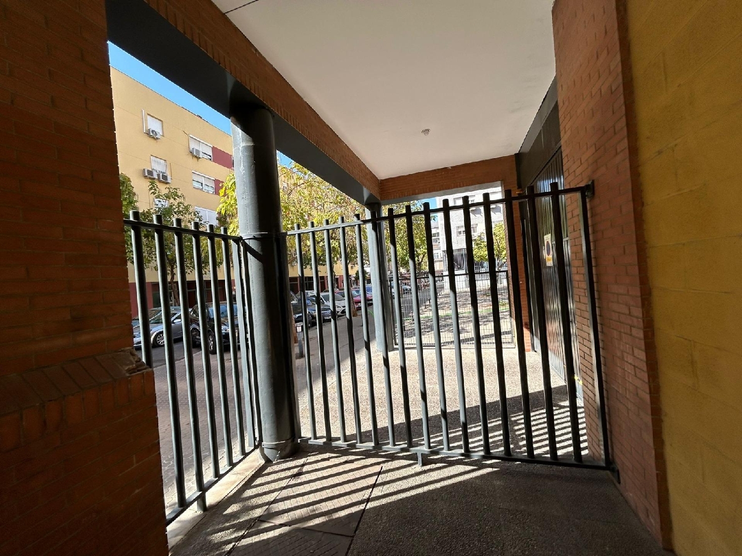  till salu lokal Sevilla La Nueva Sur 8
