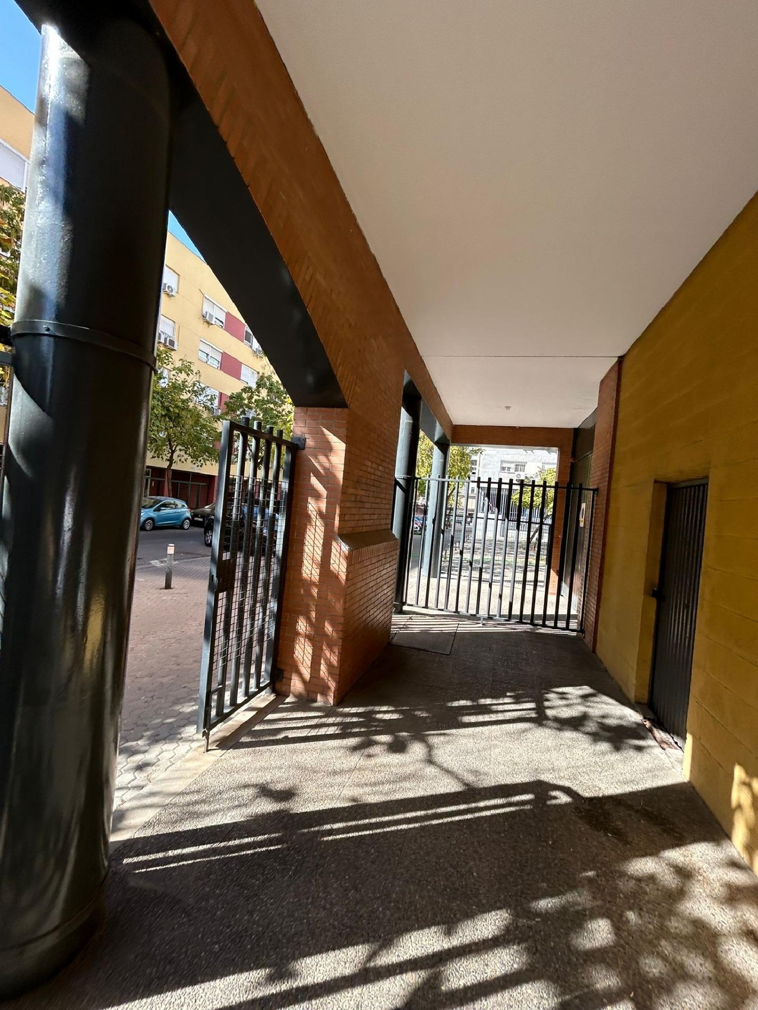  till salu lokal Sevilla La Nueva Sur 5