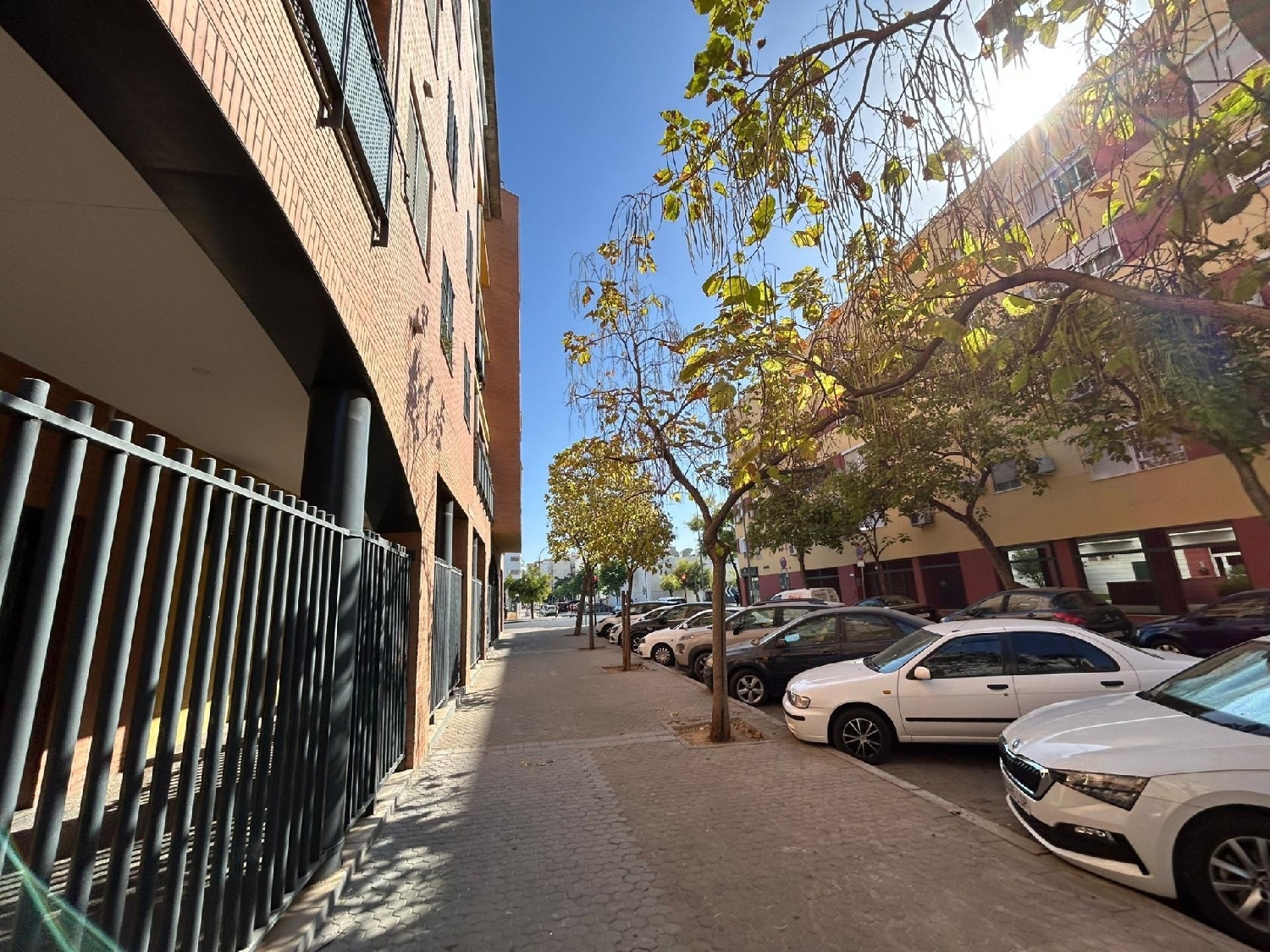  till salu lokal Sevilla La Nueva Sur 7