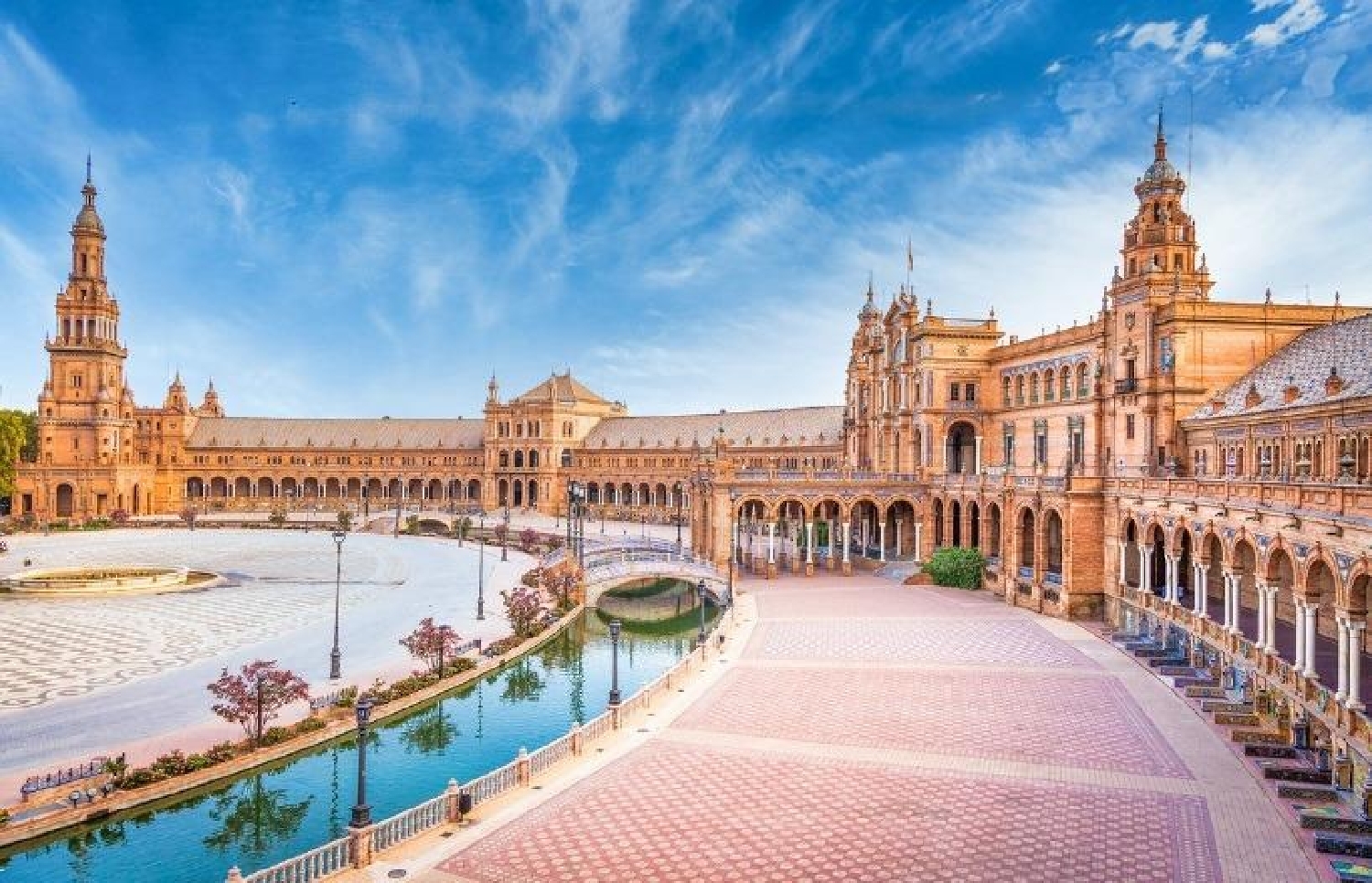  te koop bedrijfsruimte Sevilla La Nueva Sur 2