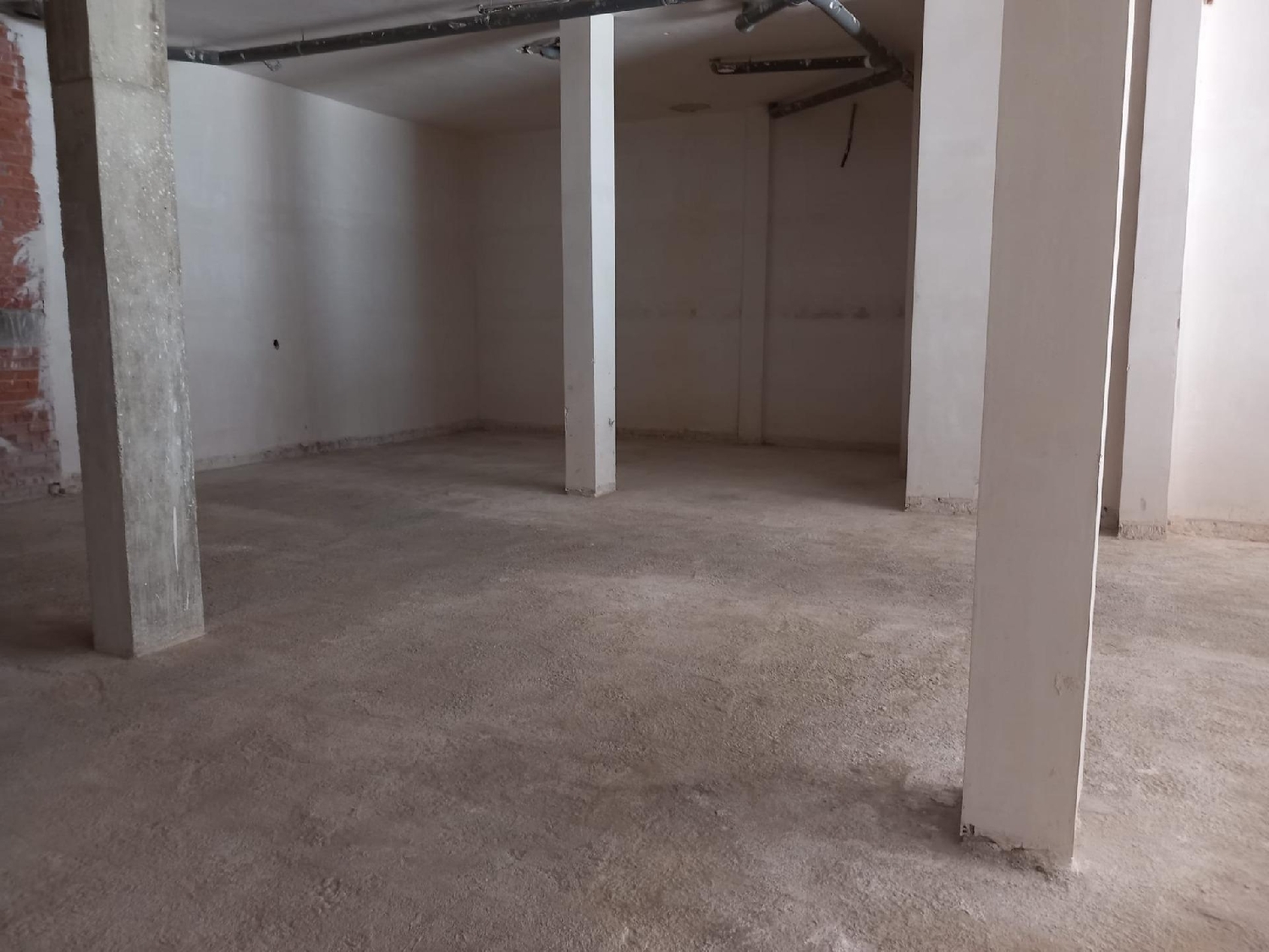  te koop bedrijfsruimte Silla Horta Sud 4