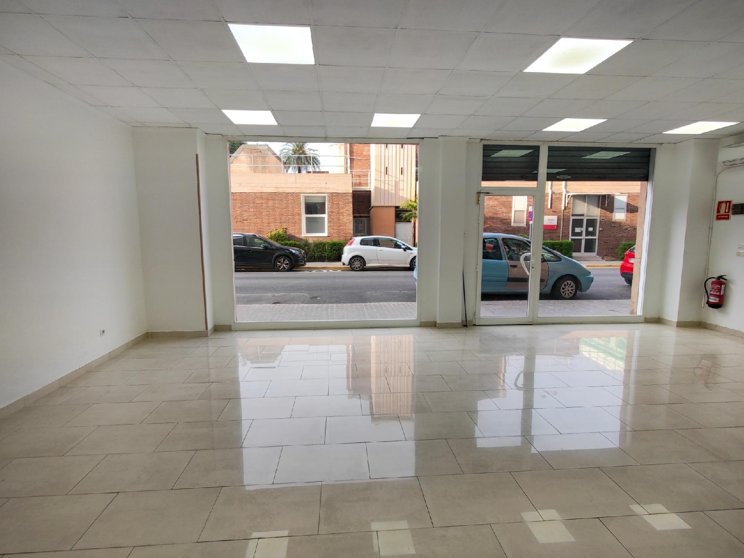  till salu lokal Sueca Ribera Baixa 8