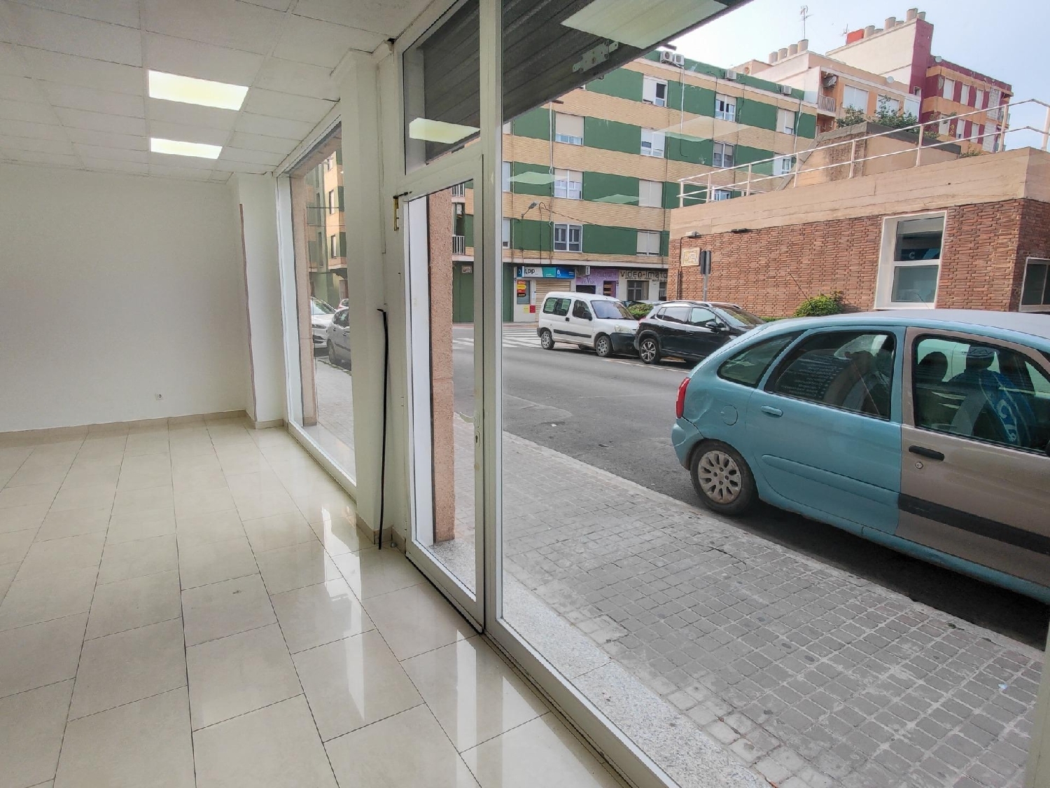  till salu lokal Sueca Ribera Baixa 2