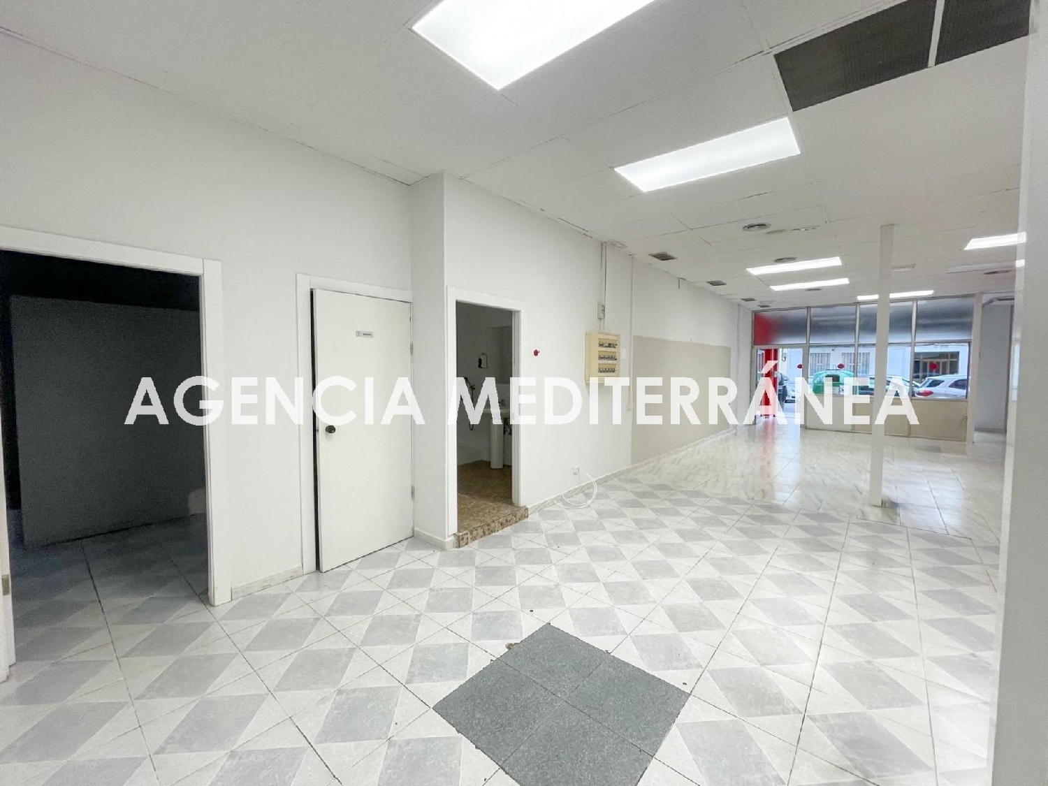  till salu lokal Valencia De Las Torres Campiña Sur 4
