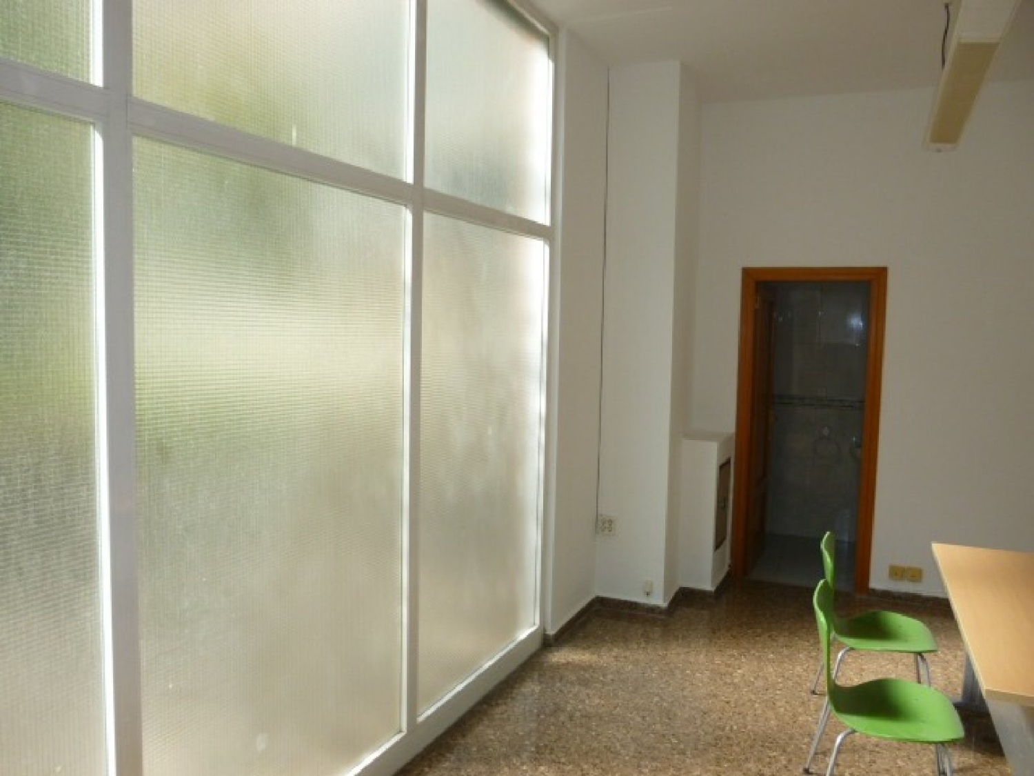 à vendre local commercial Valencia De Las Torres Campiña Sur 3