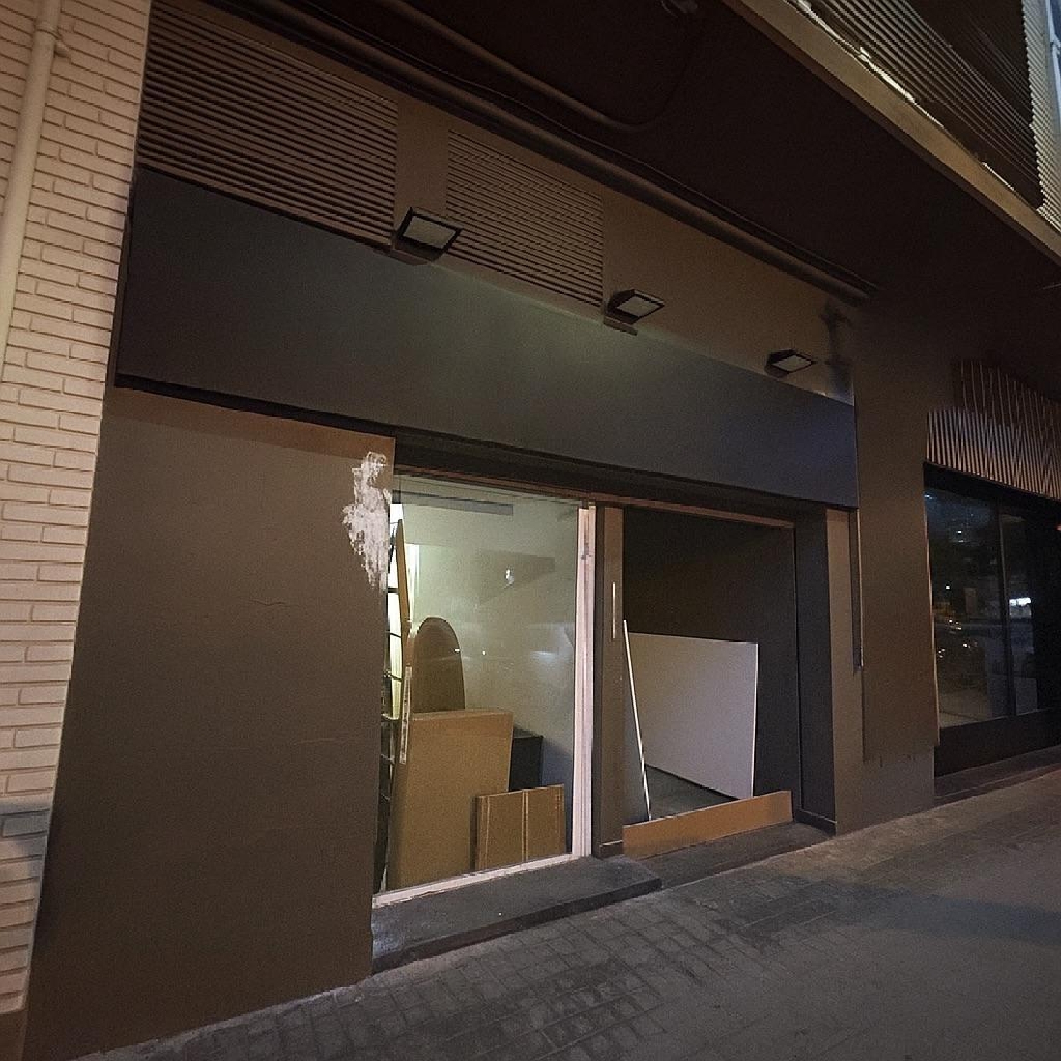  te koop bedrijfsruimte Valencia De Las Torres Campiña Sur 1