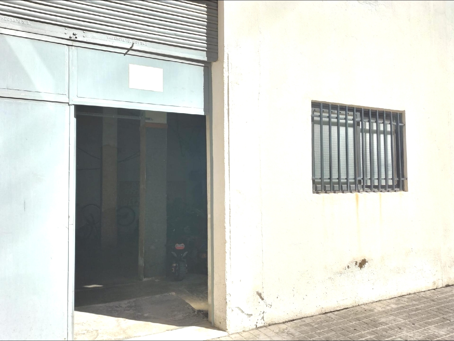  en venta local Valencia De Las Torres Campiña Sur 1