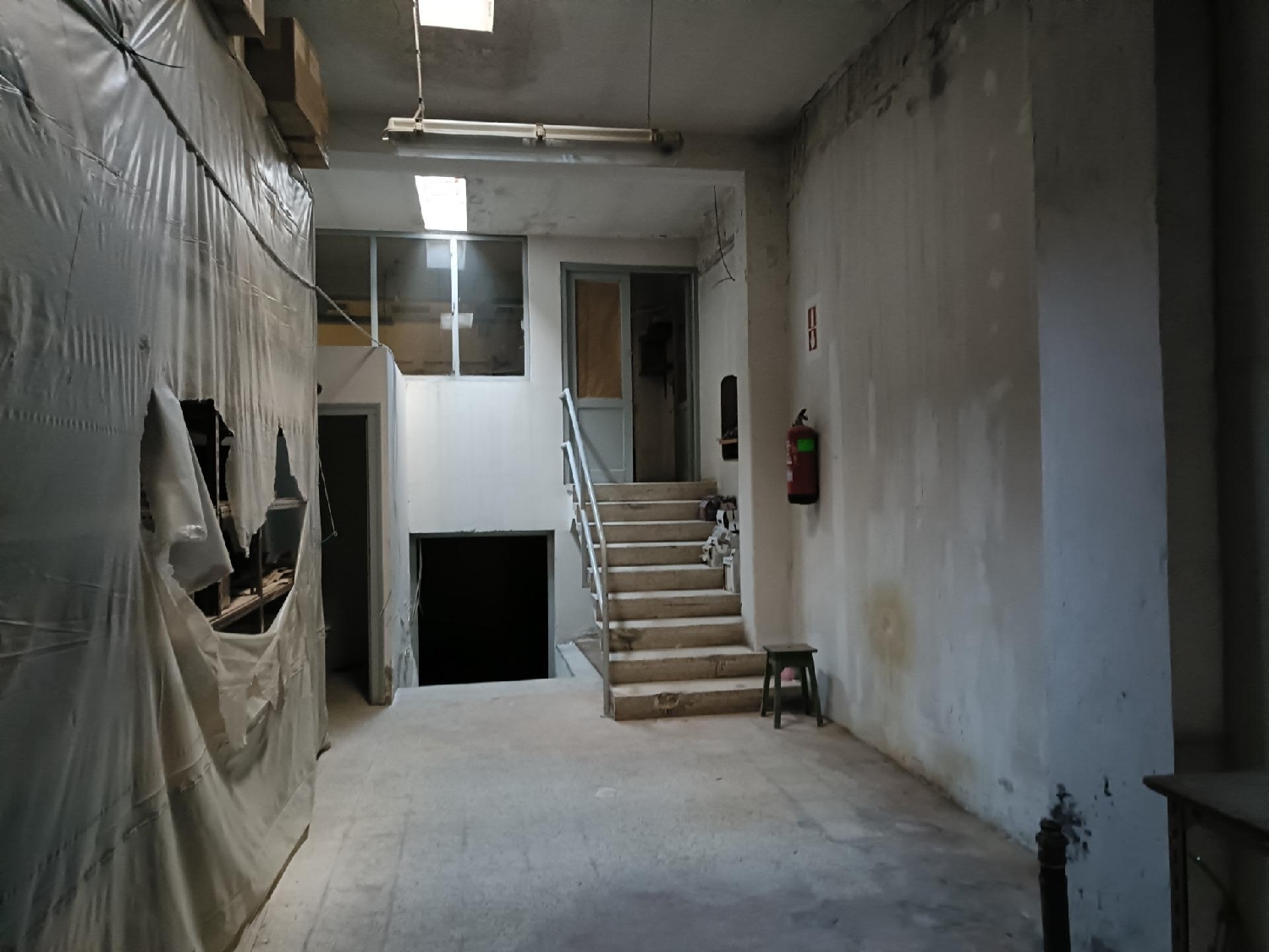  till salu lokal Zaragoza Centro 50004 D.C. Zaragoza 5
