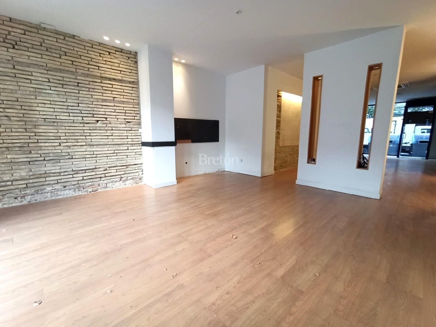  for sale commercial premise Zaragoza Centro 50004 D.C. Zaragoza 5