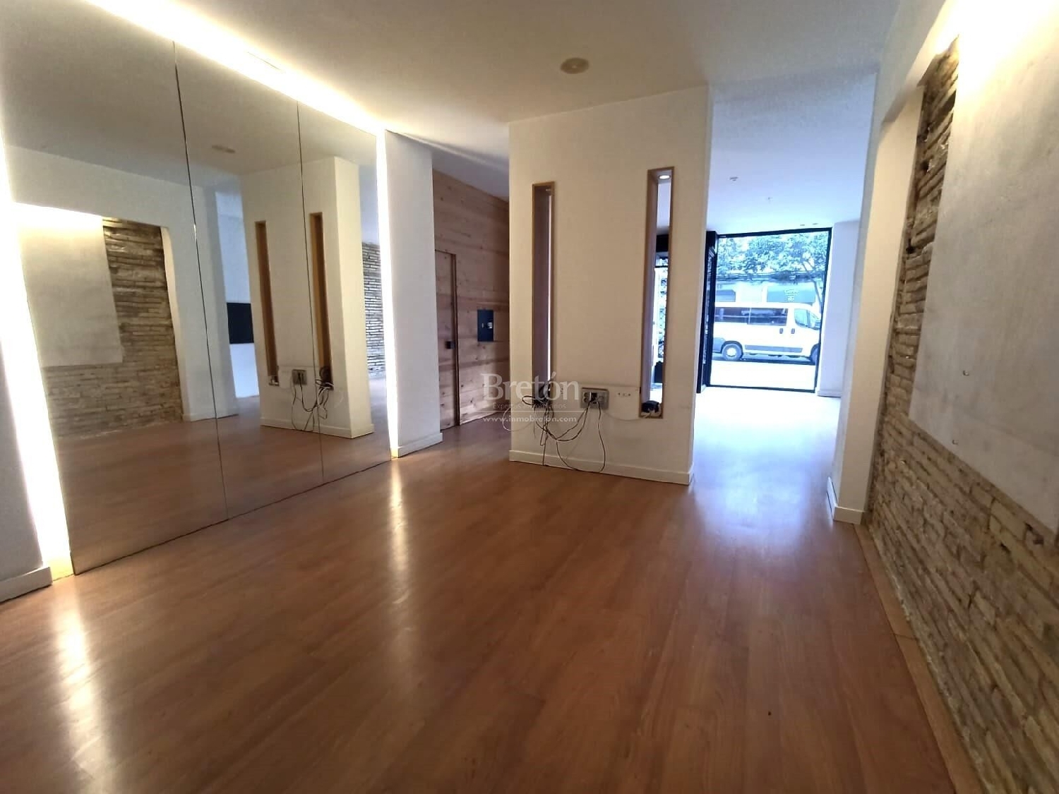  for sale commercial premise Zaragoza Centro 50004 D.C. Zaragoza 7