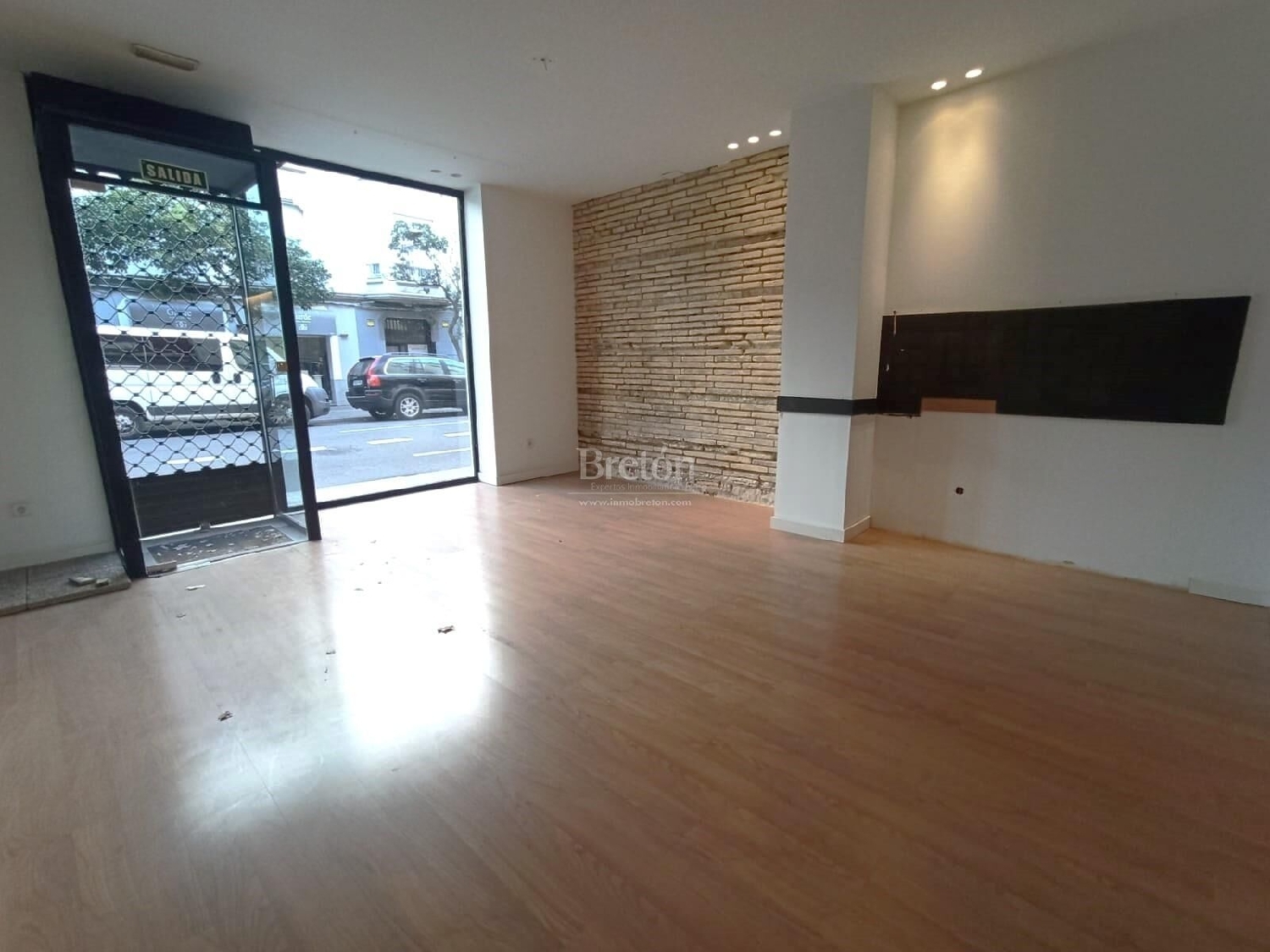  for sale commercial premise Zaragoza Centro 50004 D.C. Zaragoza 3