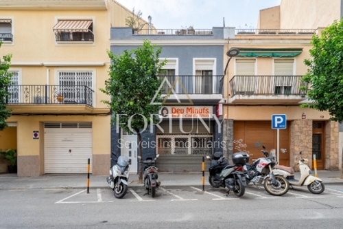 Barriada Les Tres Creus Bages pareado foto 6294502