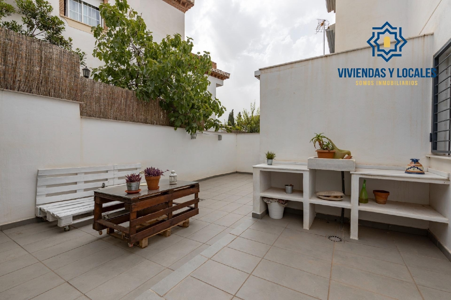  till salu parhus Barrio De Granada Alacantí 7