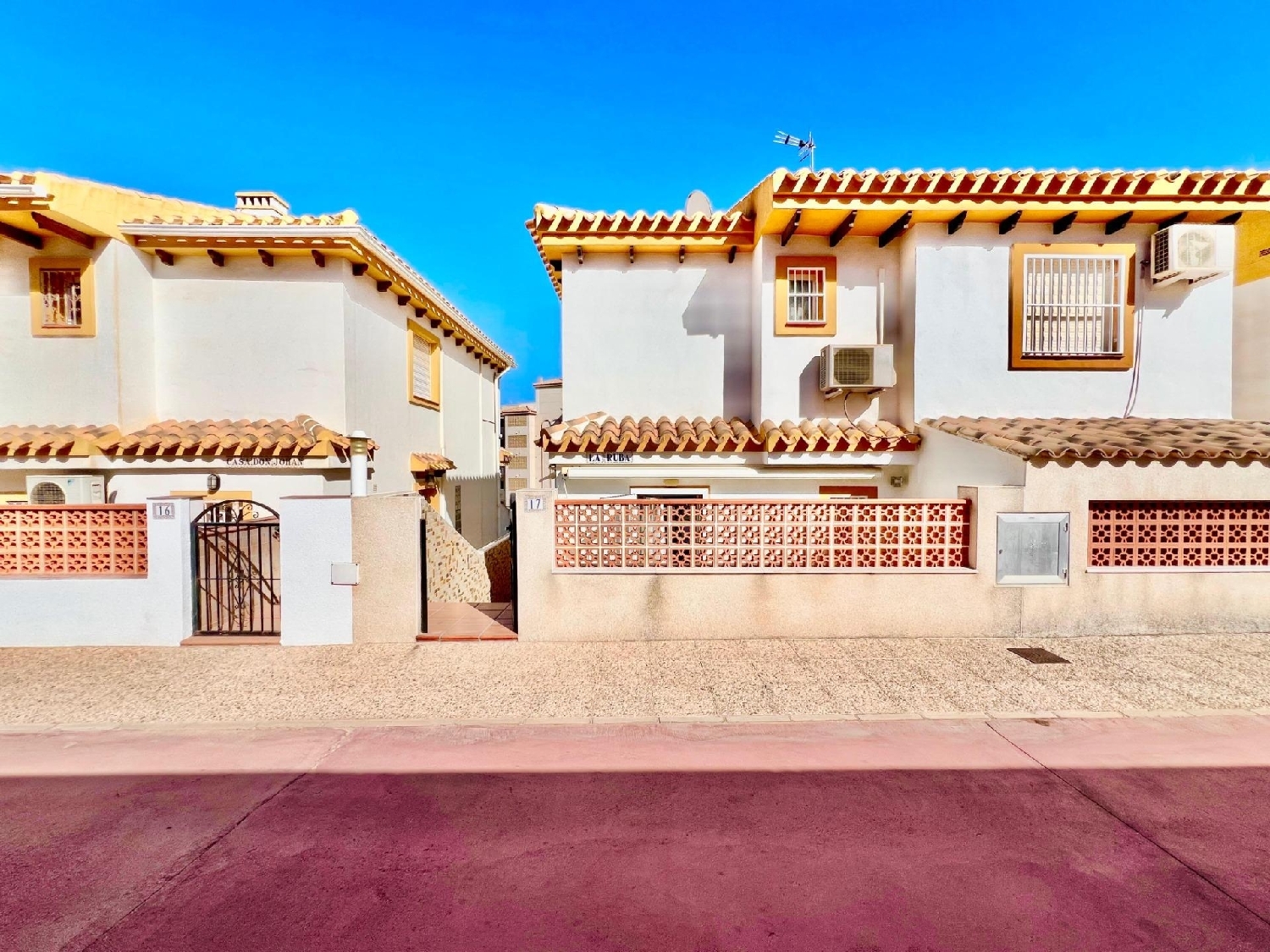  te koop twee-onder-een-kapwoning Torrevieja Baix Segura 5