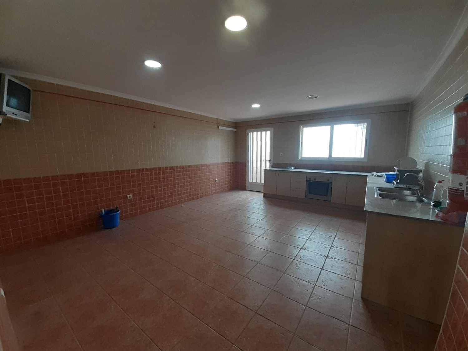  till salu butik Alaquas Horta Oest 7