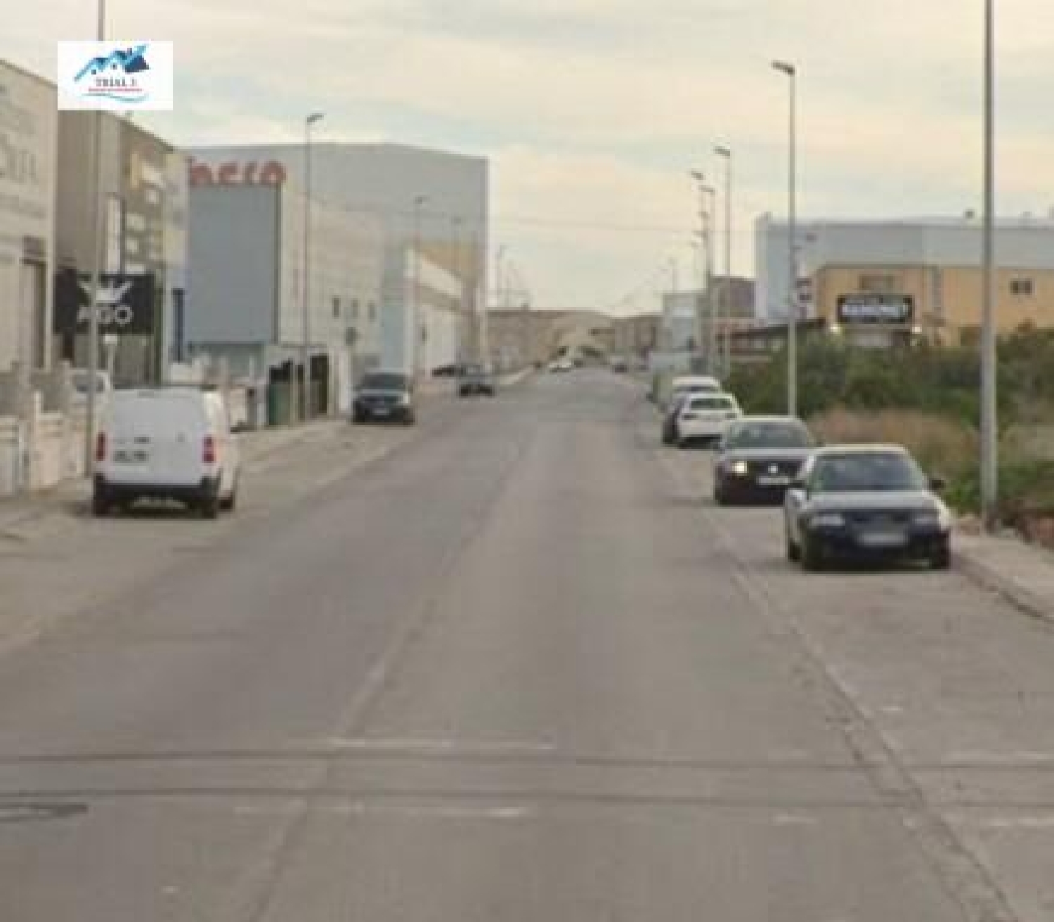  till salu butik Almazora Plana Alta 2