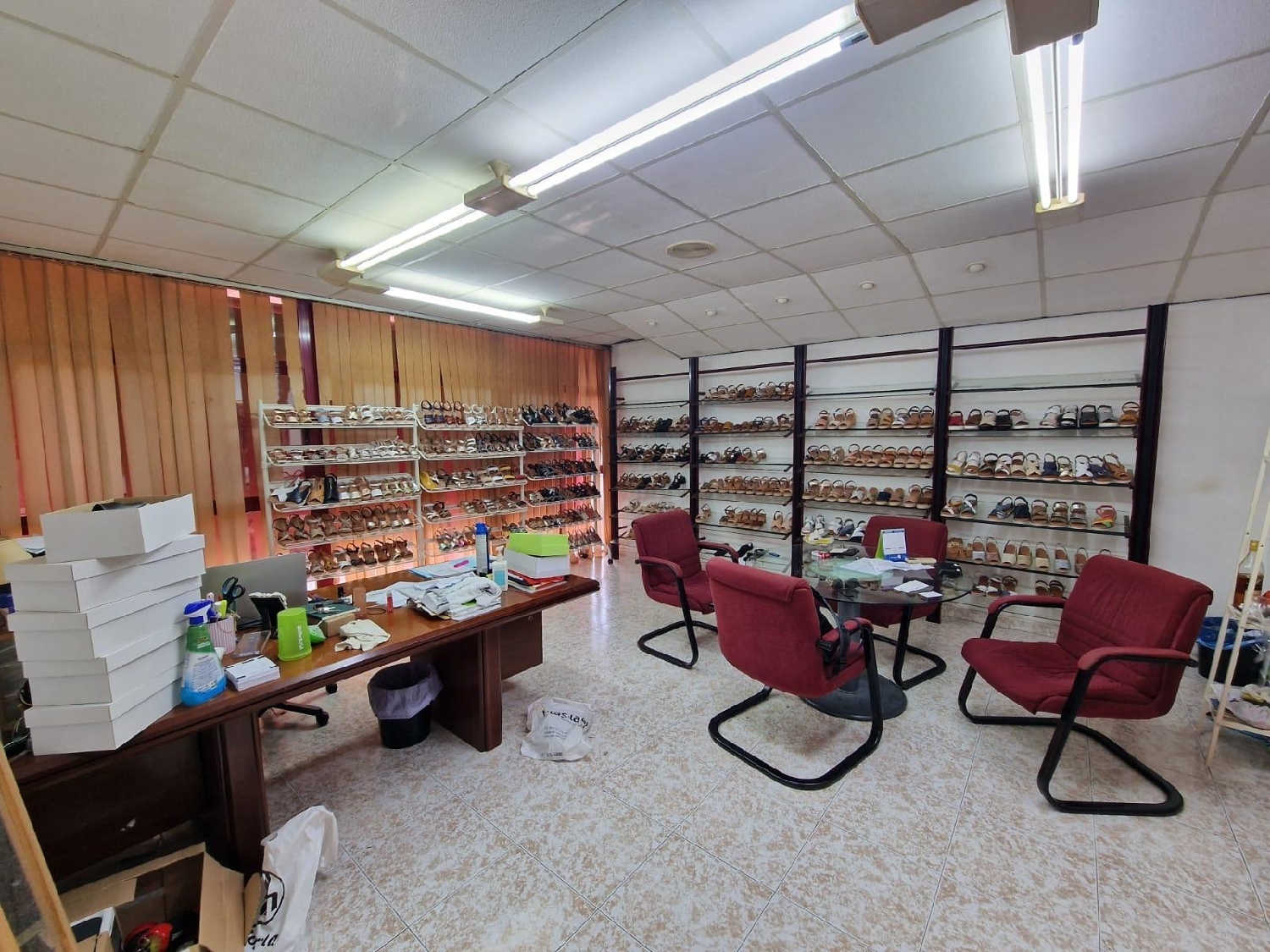  till salu butik Cheda Arzúa 5