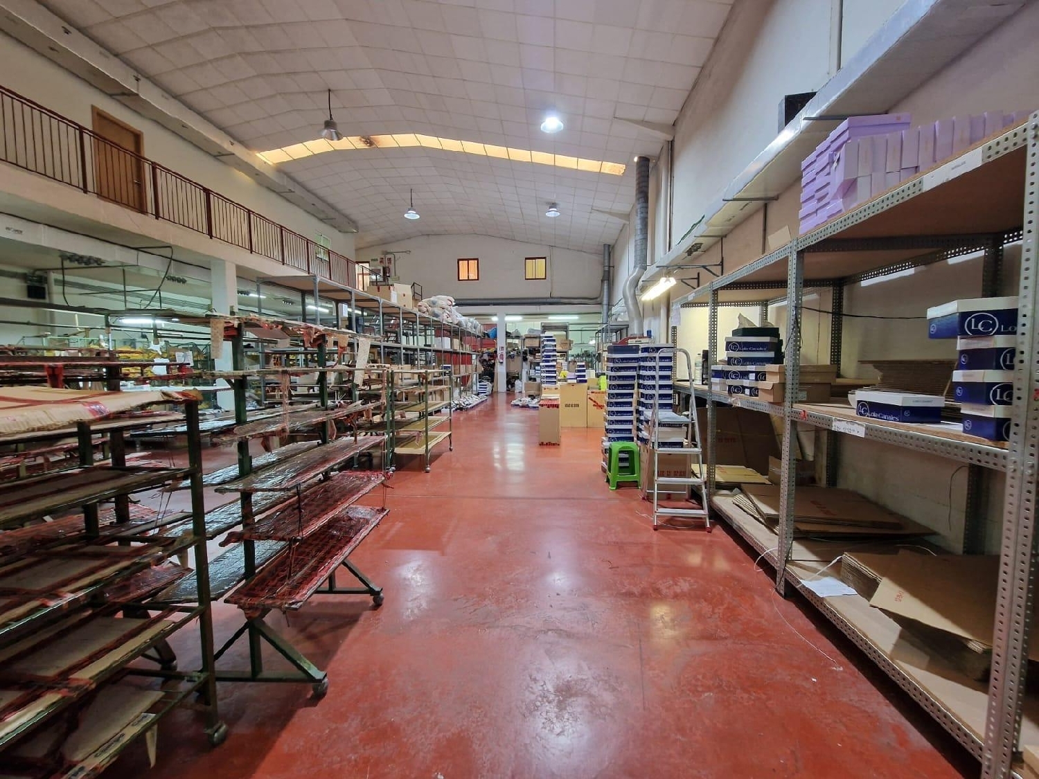  till salu butik Cheda Arzúa 7