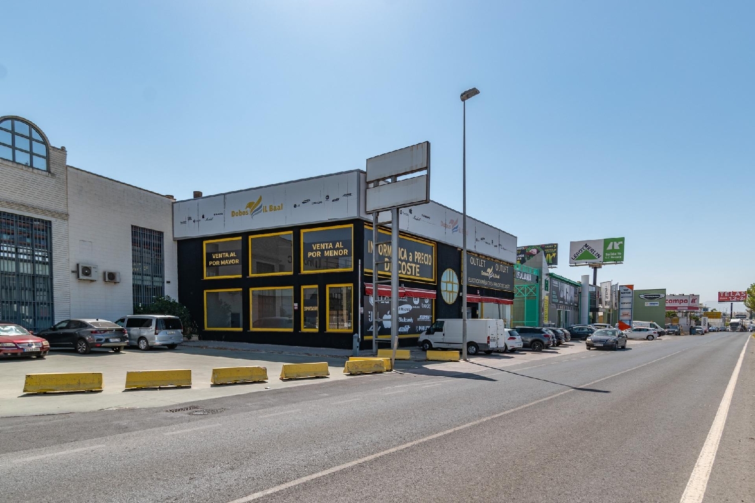  till salu butik Pulianas Vega De Granada 2