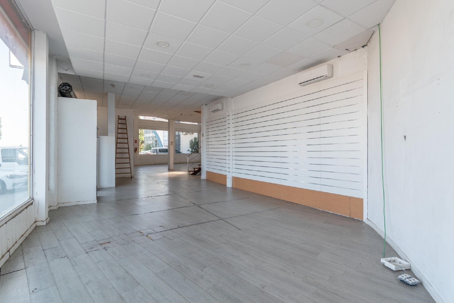  till salu butik Pulianas Vega De Granada 8
