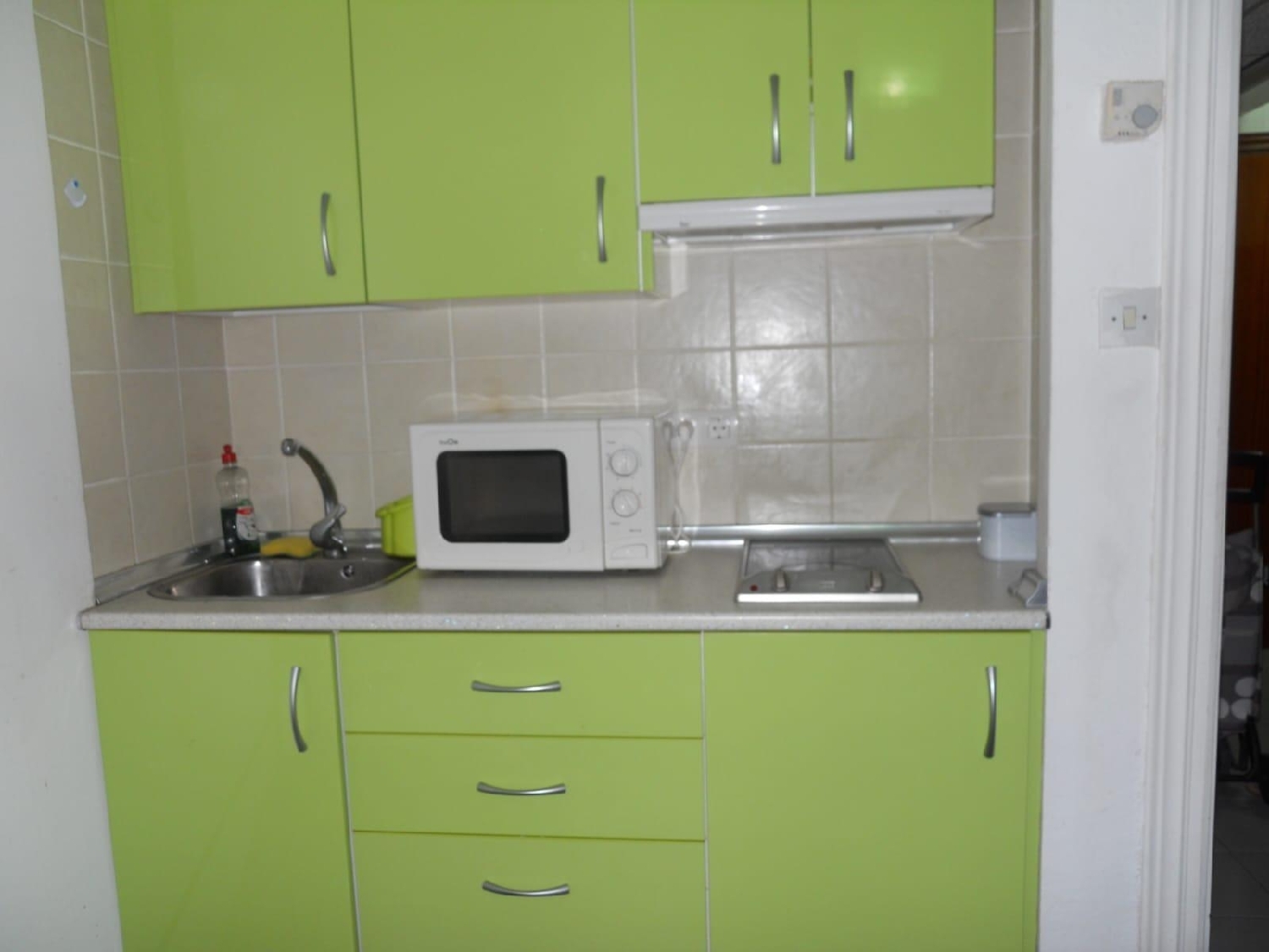  till salu enrumslägenhet Barrio De Granada Alacantí 1